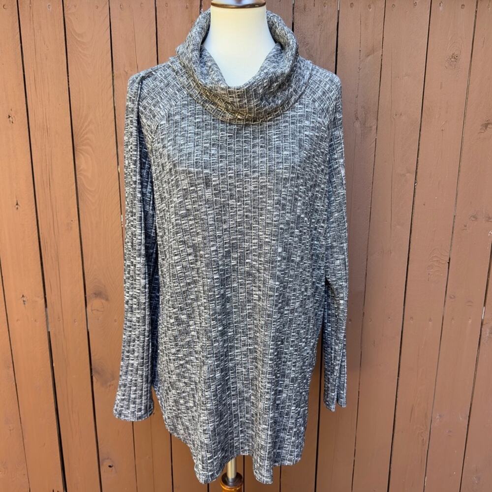 Michael Stars | NWT Size 2X Amelia Turtleneck Tunic in Luxe Jasper Black Marl